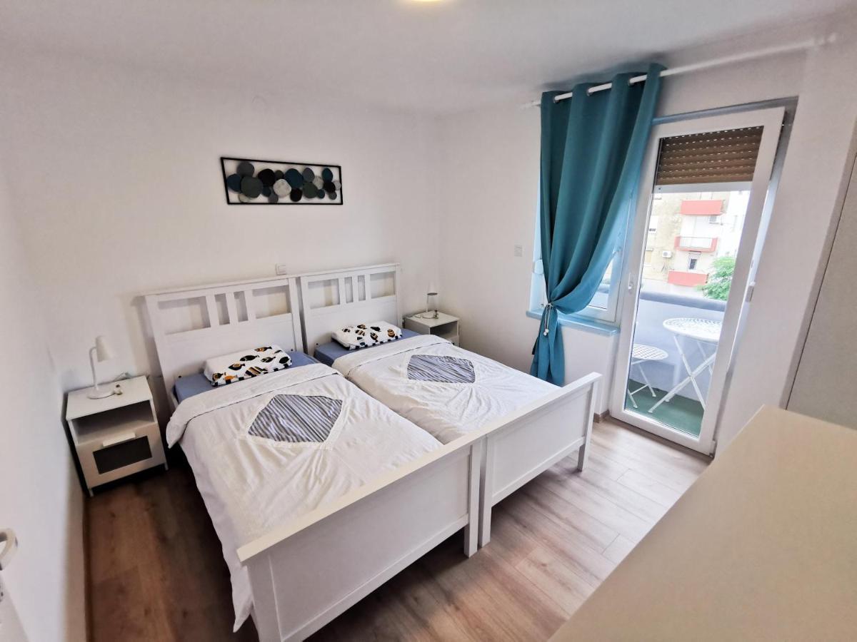 Sea Star Apartment พูลา ภายนอก รูปภาพ